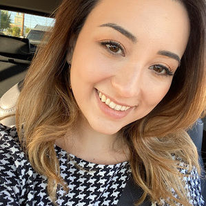 Meet your Posher, Alejandra